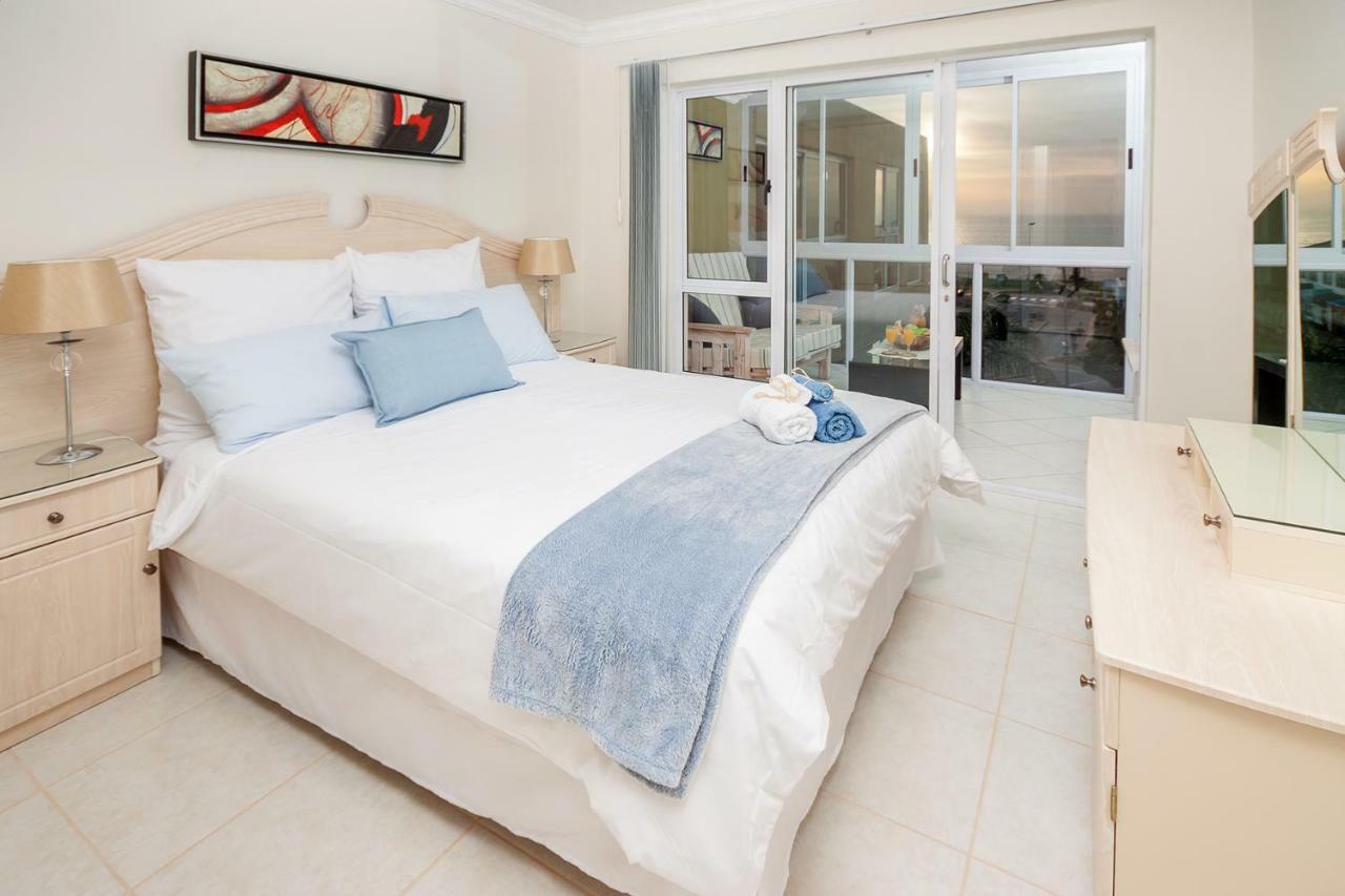 Main Beach Penthouse Джефрис Бей Екстериор снимка