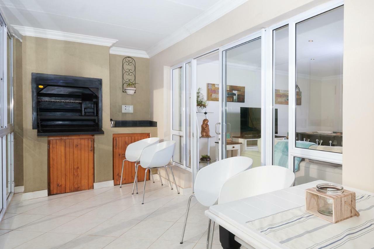 Main Beach Penthouse Джефрис Бей Екстериор снимка